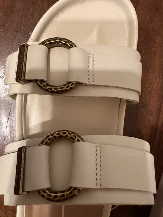 Dolce Vita Cream Double-Buckle Slide Sandals with Gold-Tone Hardware - Picture 2 of 7